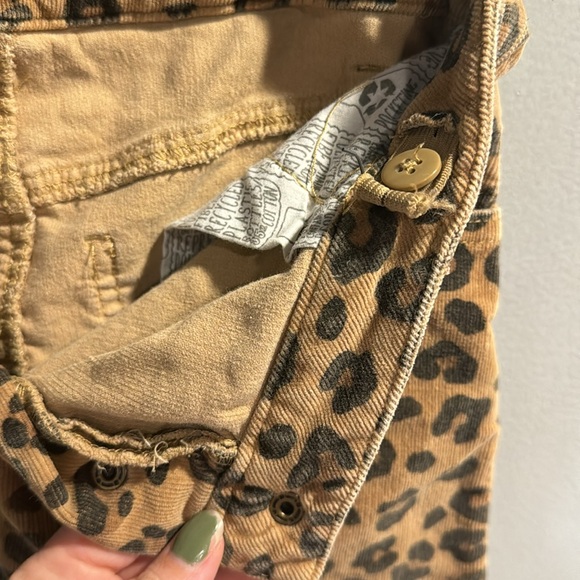 Cheetah print corduroy skirt - Picture 7 of 11